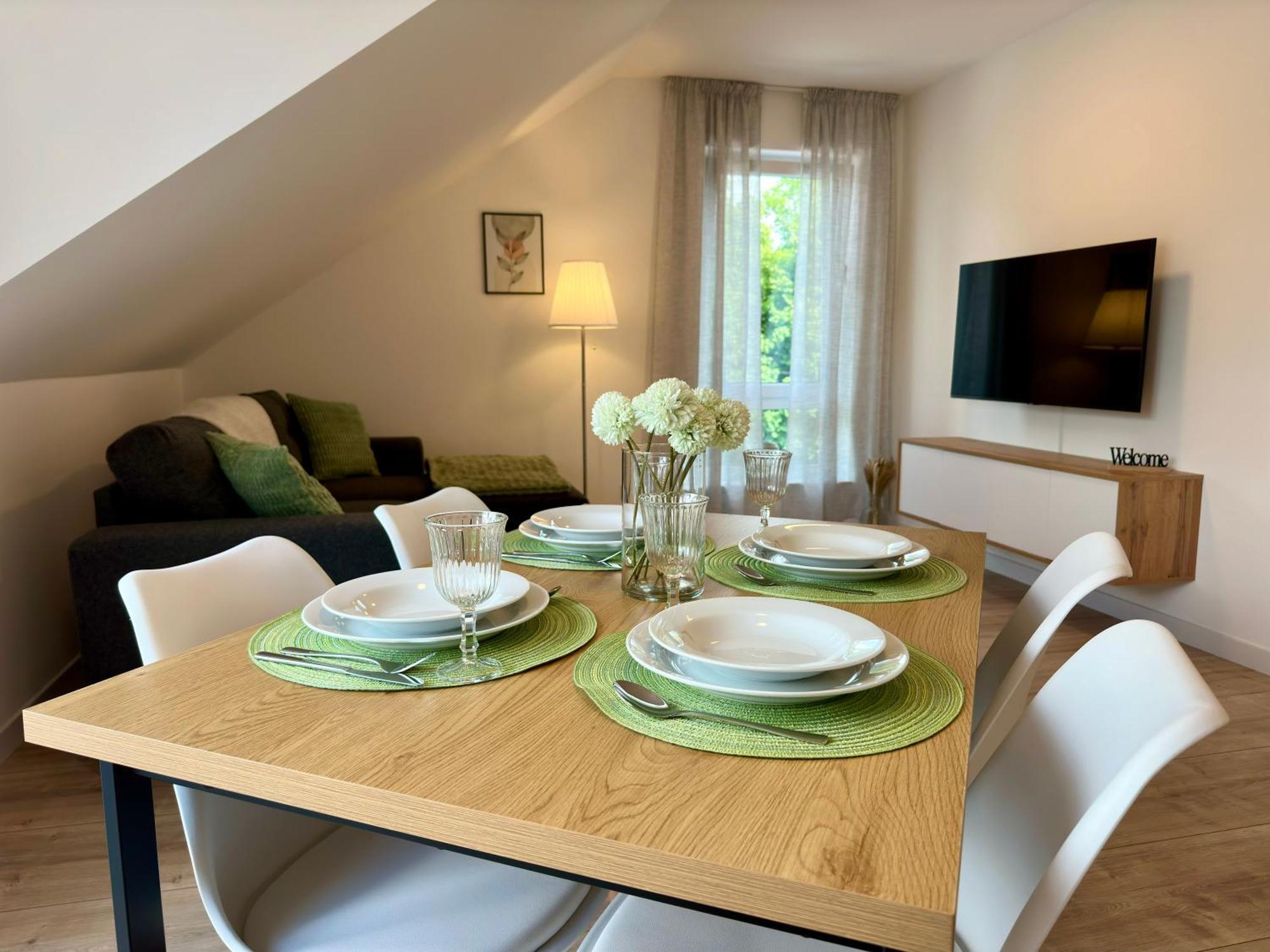 Zentrale Wohnung 5 - Kostenloser Parkplatz - Hdz - Bali Therme - Gop บาดเอินเฮาเซน ภายนอก รูปภาพ